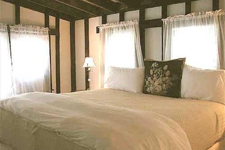 Photo of 29 FAIR STREET INN