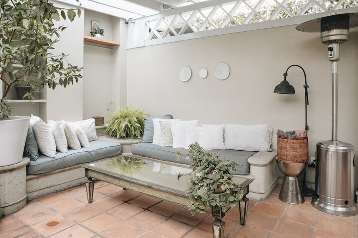 Terrace/Patio 104 of 110