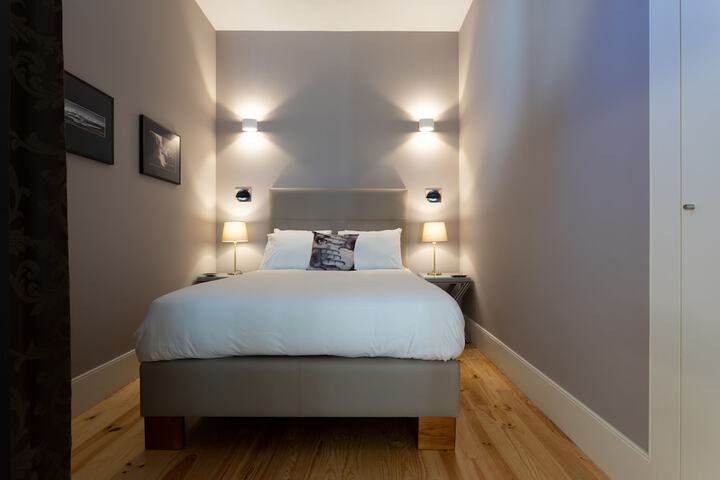 Room 10 of 56