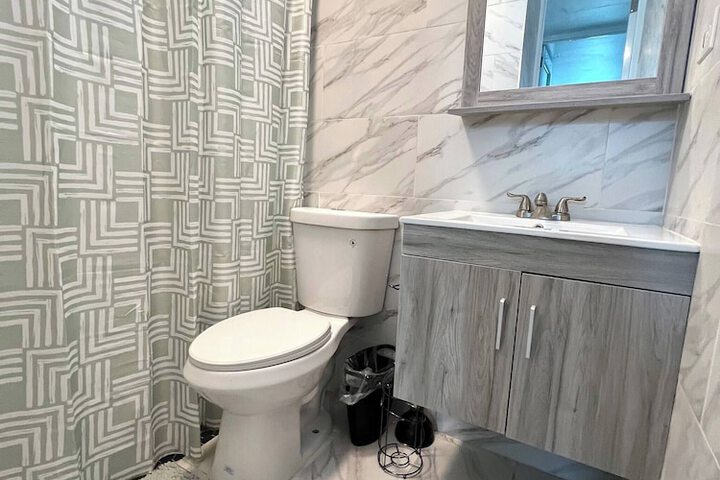 Room 8 of 20