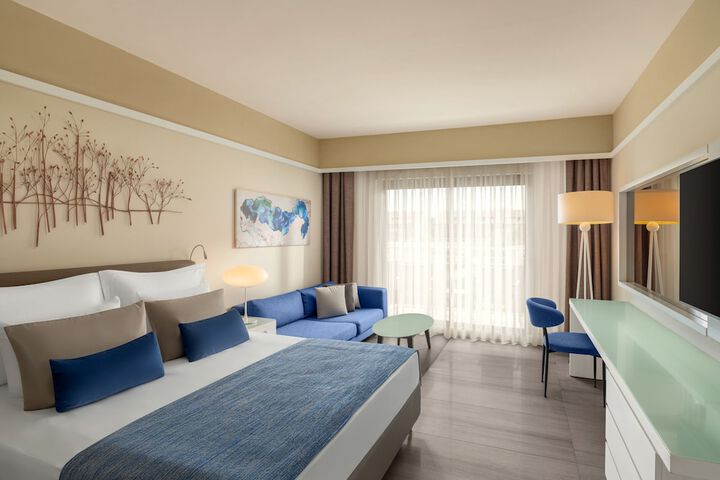 Room 47 of 303