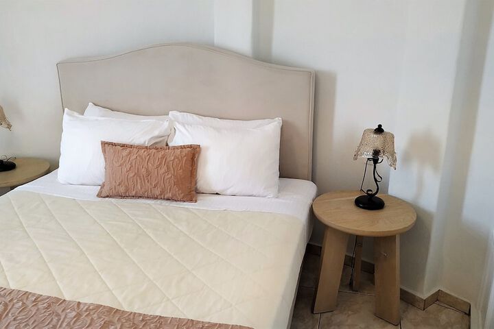 Room 15 of 54