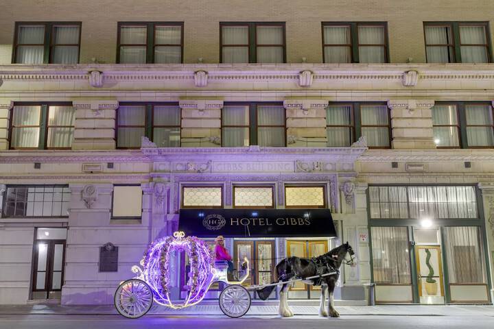 Hotel Gibbs Downtown Riverwalk in San Antonio, TX