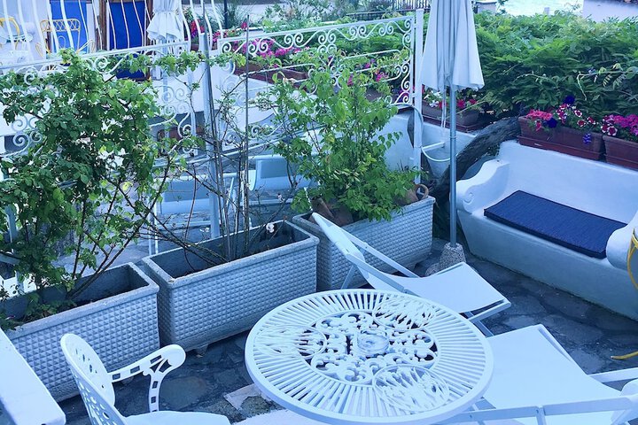 Terrace/Patio 41 of 112