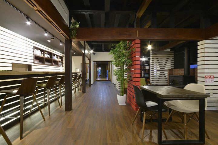 Hotel Interior 10 of 48