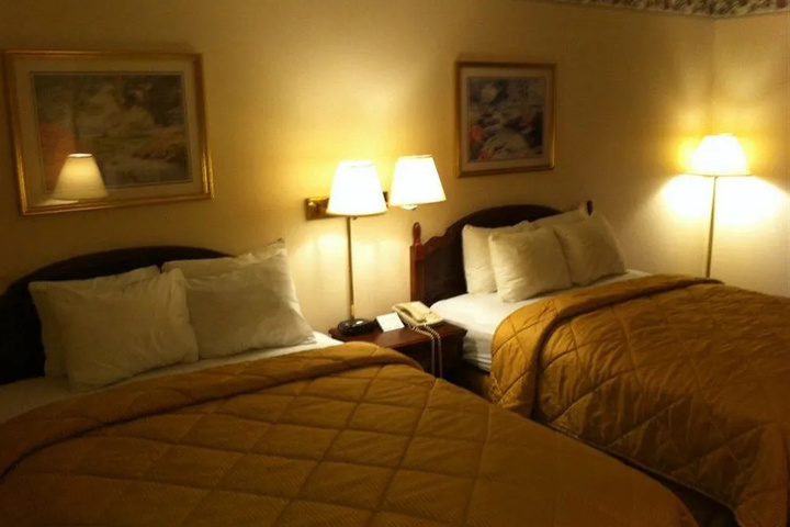 Room 3 of 13