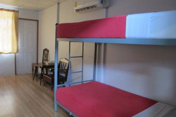 Room 16 of 51