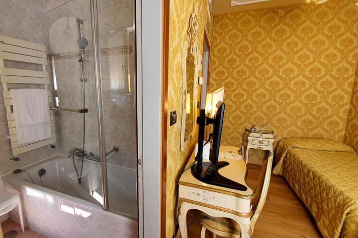 Photo 25