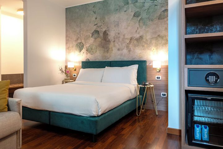 Room 26 of 54