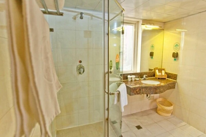 Bath Photo