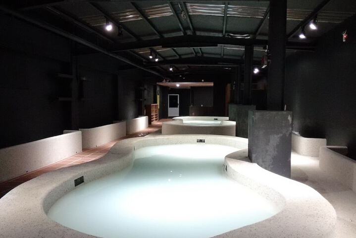 Spa 43 of 58