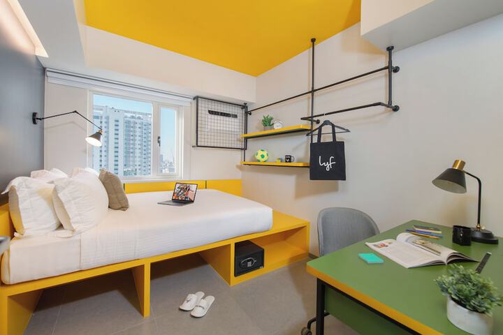 Room 19 of 63