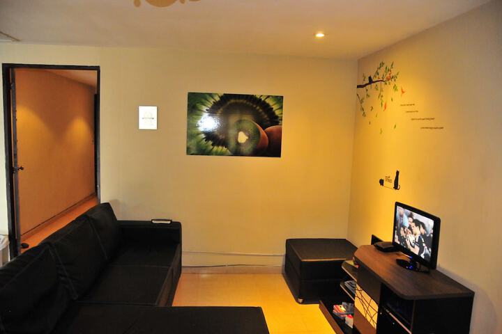 Entrance & Lobby