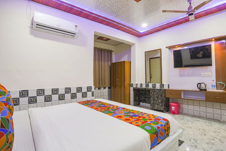 Room 17 of 26