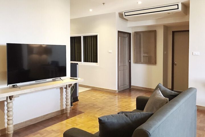 Room 178 of 260