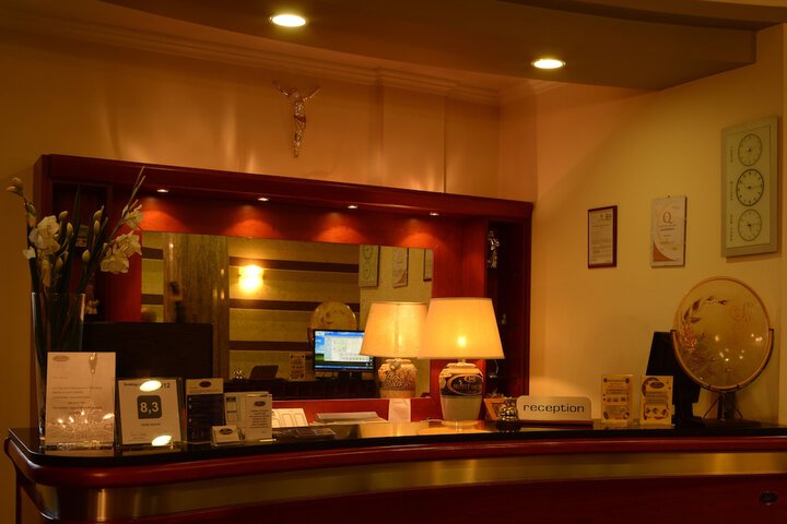 Hotel Interior 9 of 68