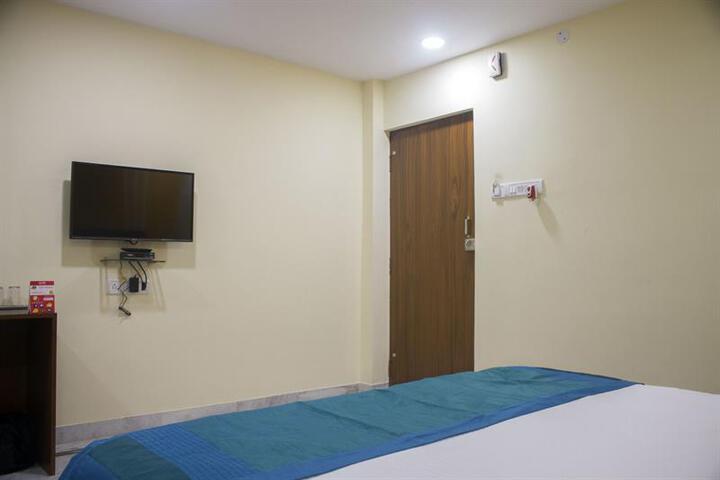 OYO 3212 THE ALTIRA HOTEL