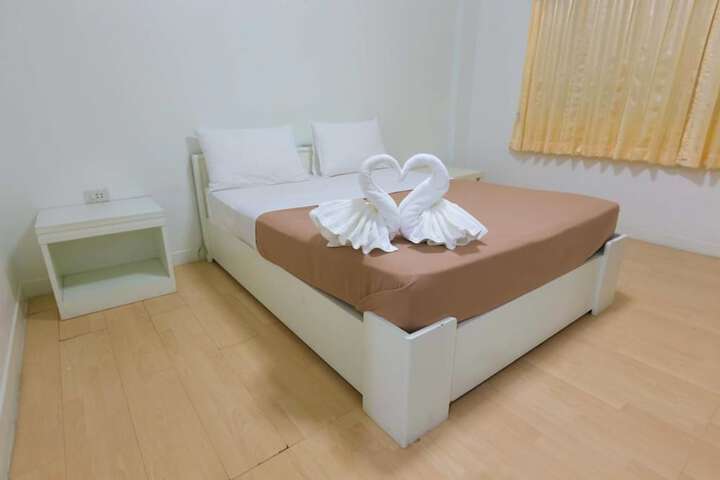 Room 15 of 22