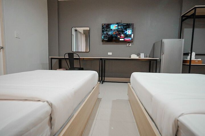 Room 22 of 28