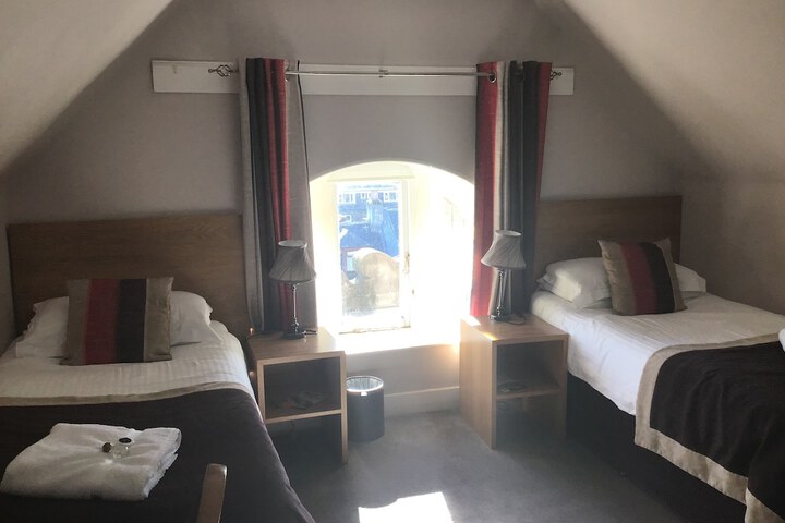 Room 36 of 57