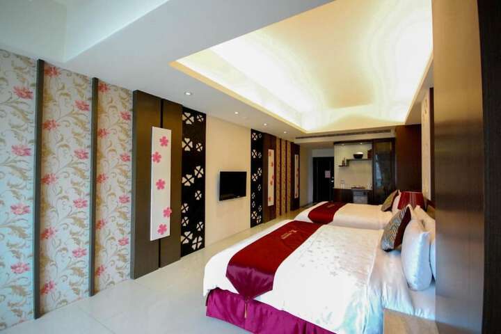 Room 3 of 45