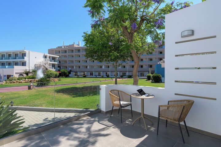 Room 49 of 154