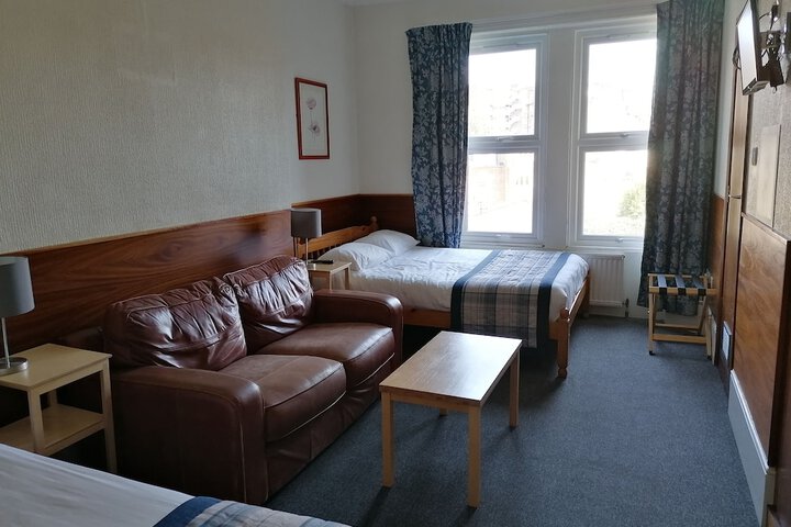 Room 40 of 64