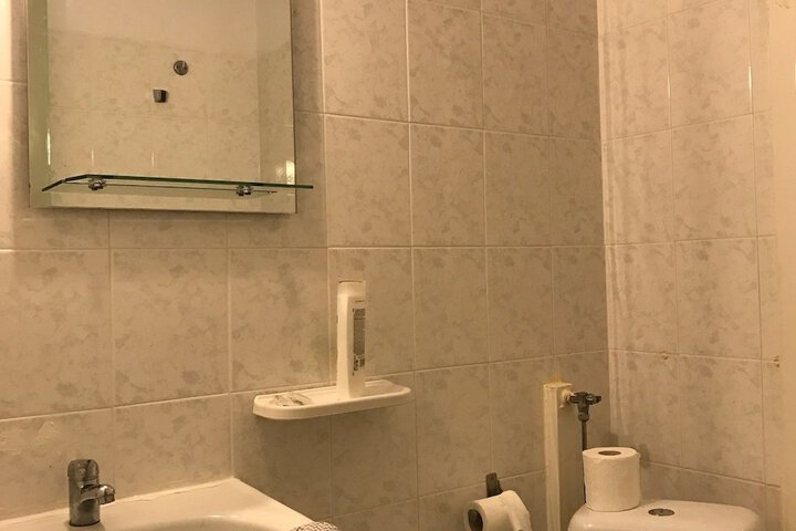 Room 31 of 42