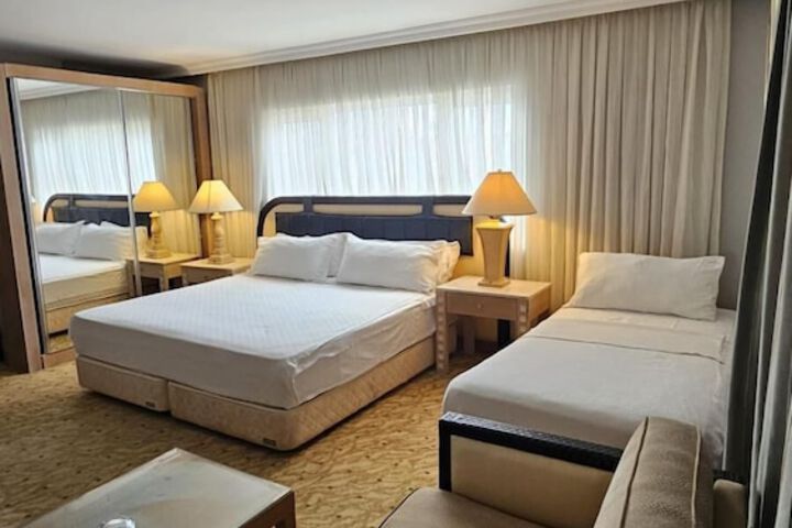 Room 26 of 116