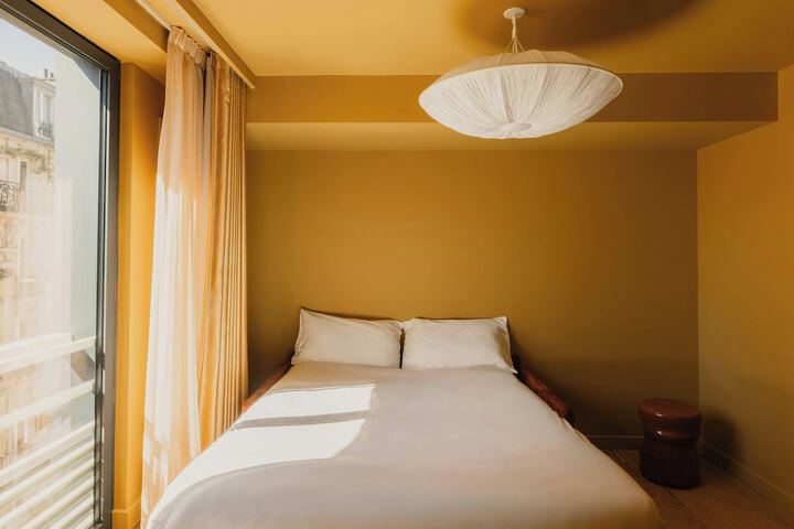 Room 21 of 128