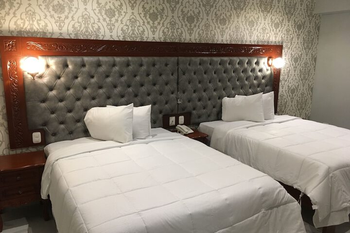 Room 7 of 23