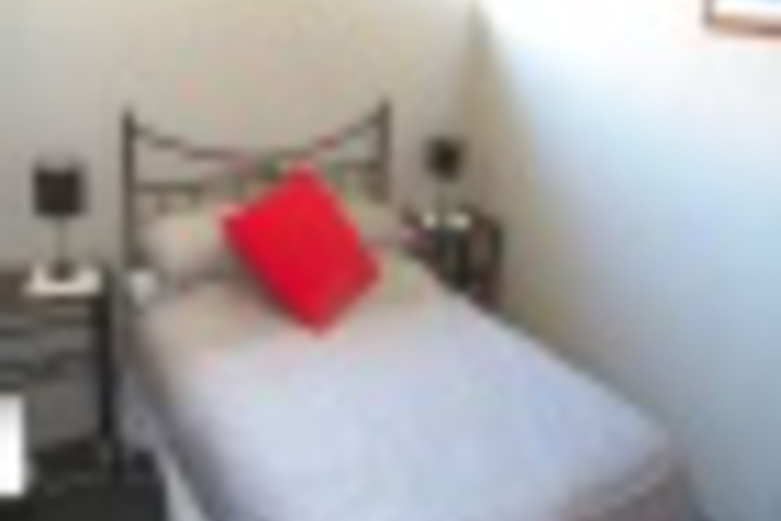 Room 15 of 168