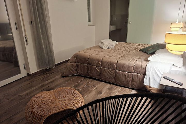 Room 21 of 127