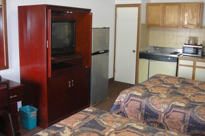 Room 6 of 20