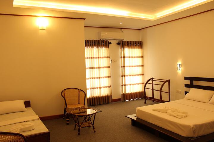 Room 7 of 57