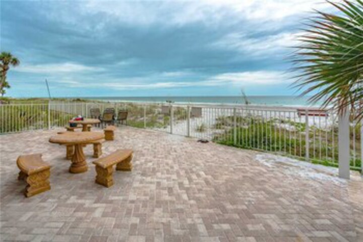 Terrace/Patio 29 of 29