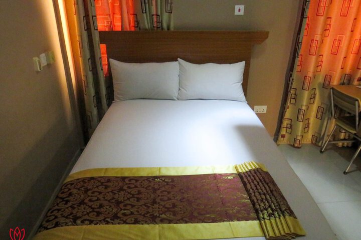 Room 61 of 119