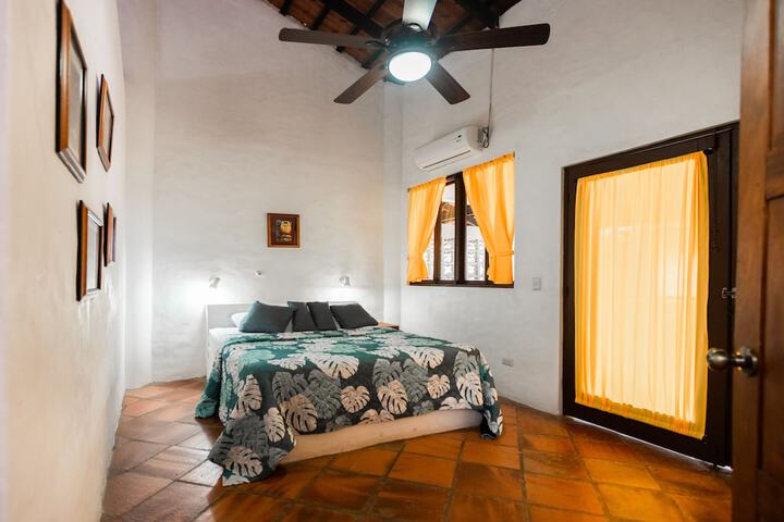 Room 2 of 50