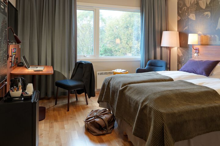 Room 8 of 39