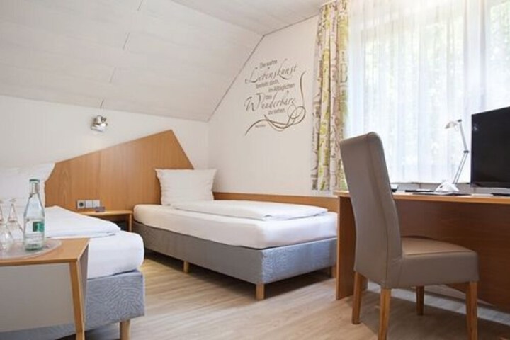 Room 15 of 45