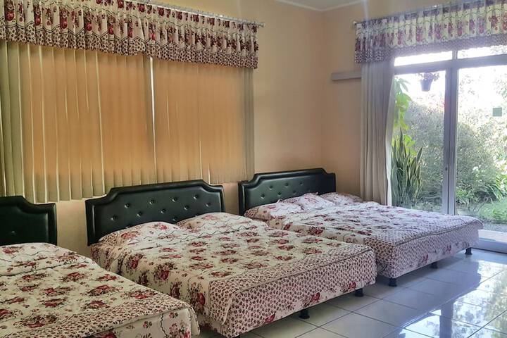 Room 4 of 57