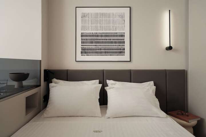 Room 10 of 58