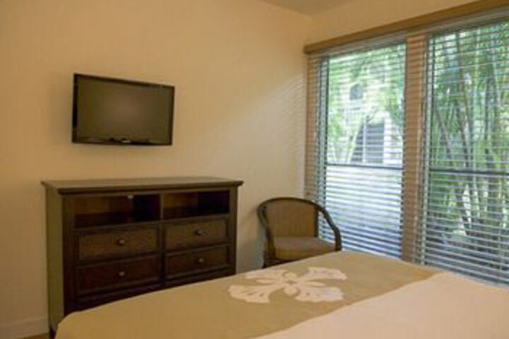 Room 9 of 24