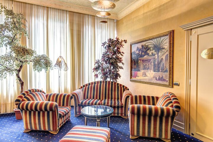 Hotel Interior 8 of 63