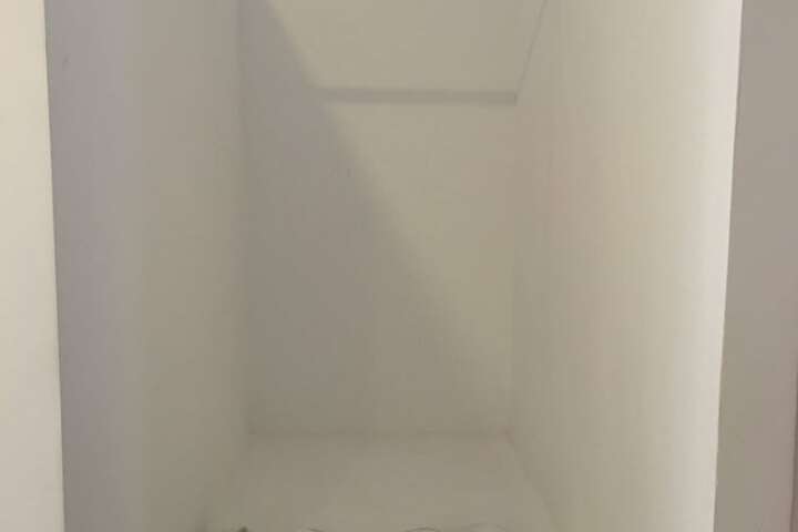 Room 18 of 36