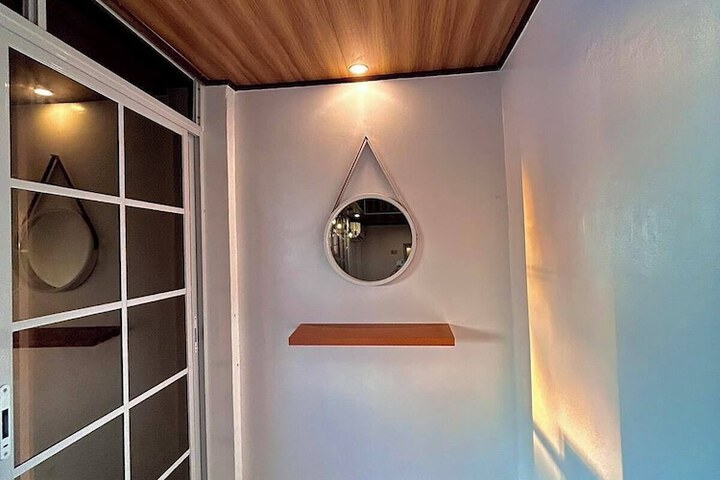 Room 21 of 56