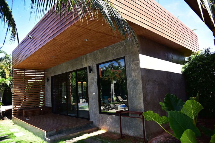Terrace/Patio 9 of 34