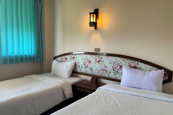 Room 19 of 55