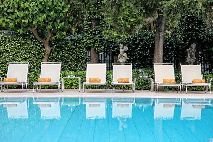 Pool 83 of 139