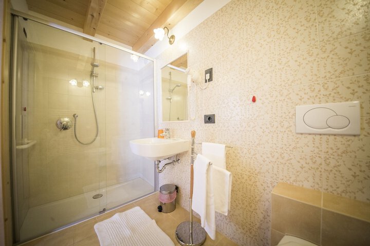 Bath Photo
